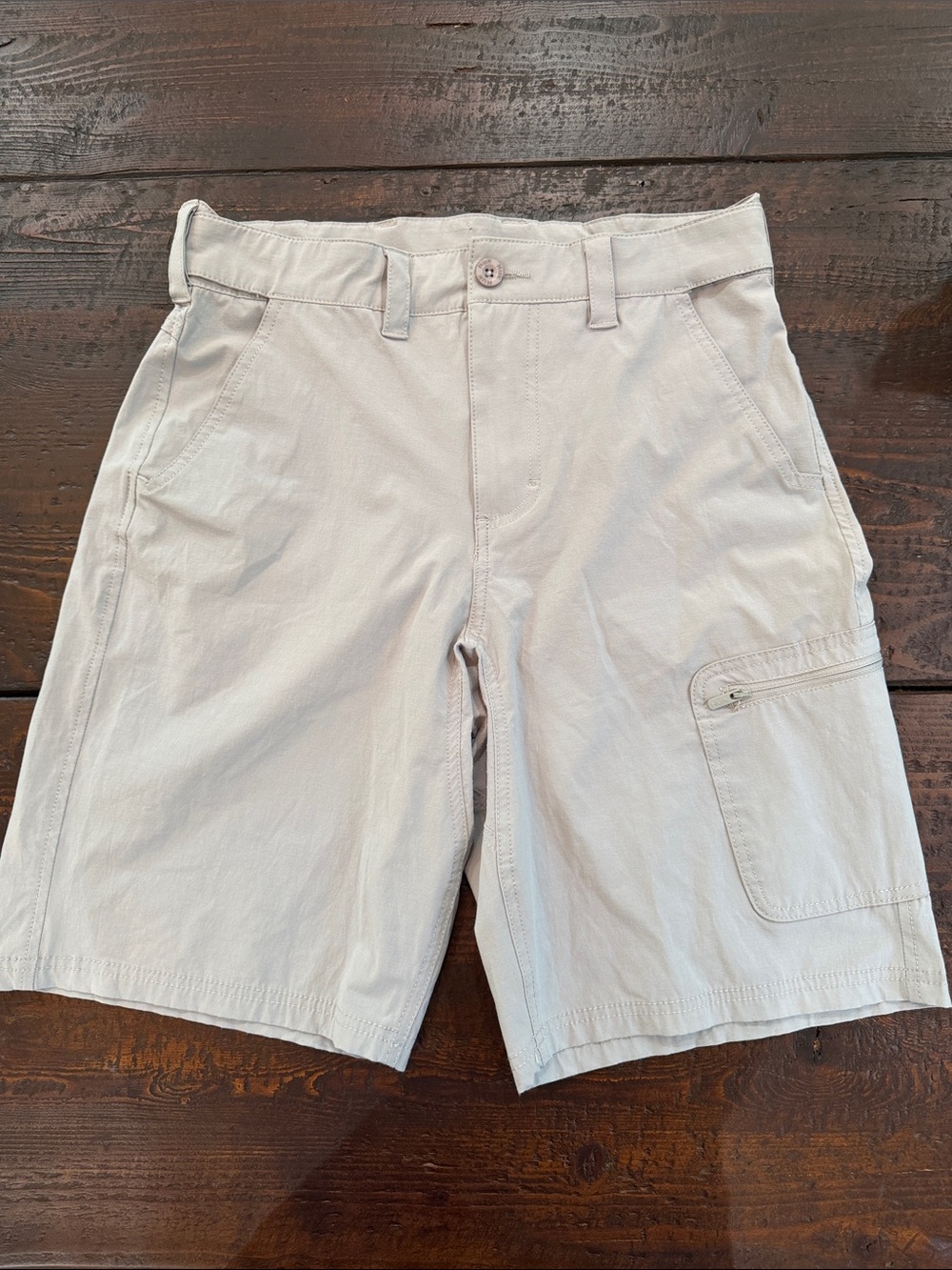 Huk Men S Next Level Shorts Gray Performance Fishing Hybrid Cargo Tech Shorts